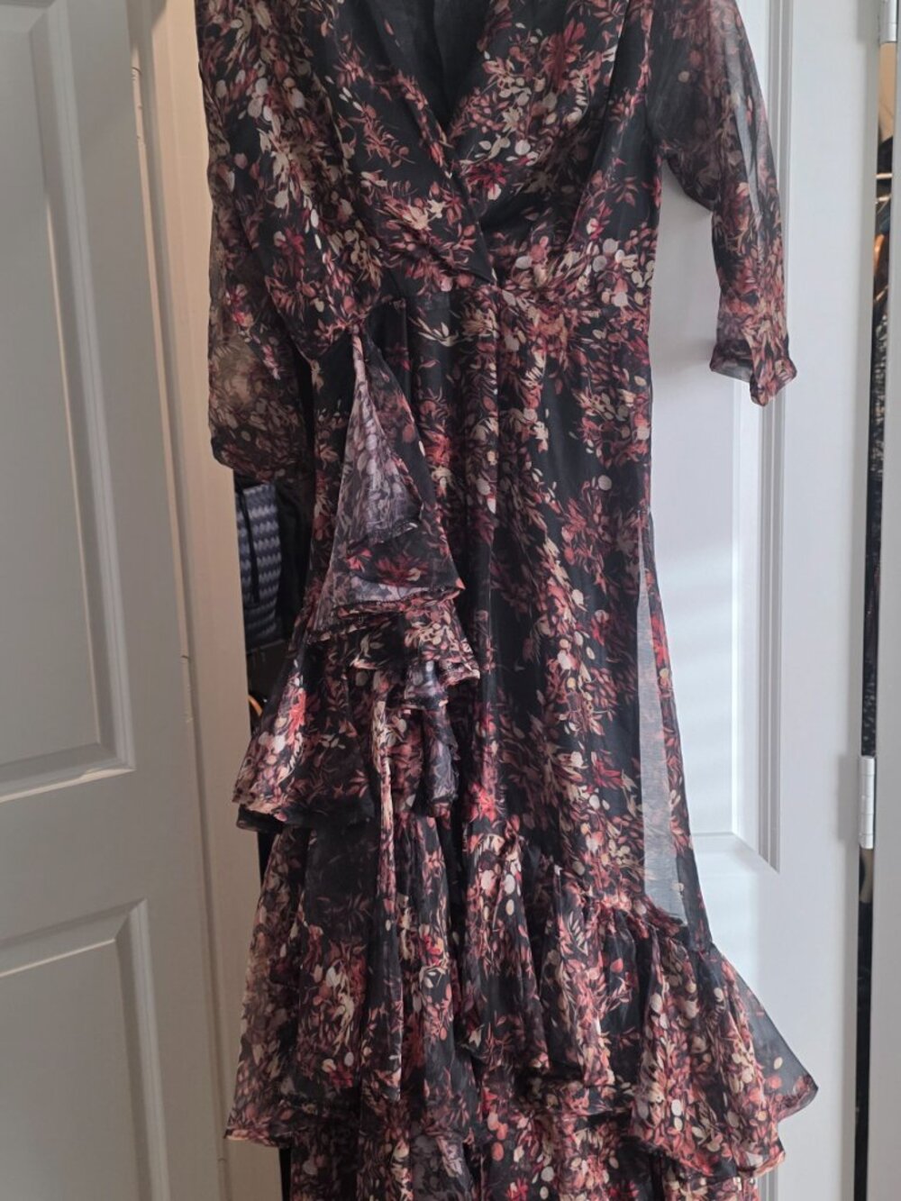 Long Dress - Picture 2 of 5